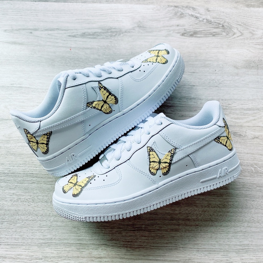 Nike Air Force 1 low custom butterfly ๐ฆ - Picture 2 of 7